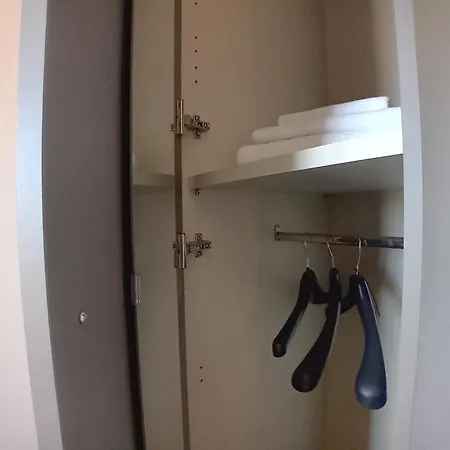Rondo Retreat Apartment